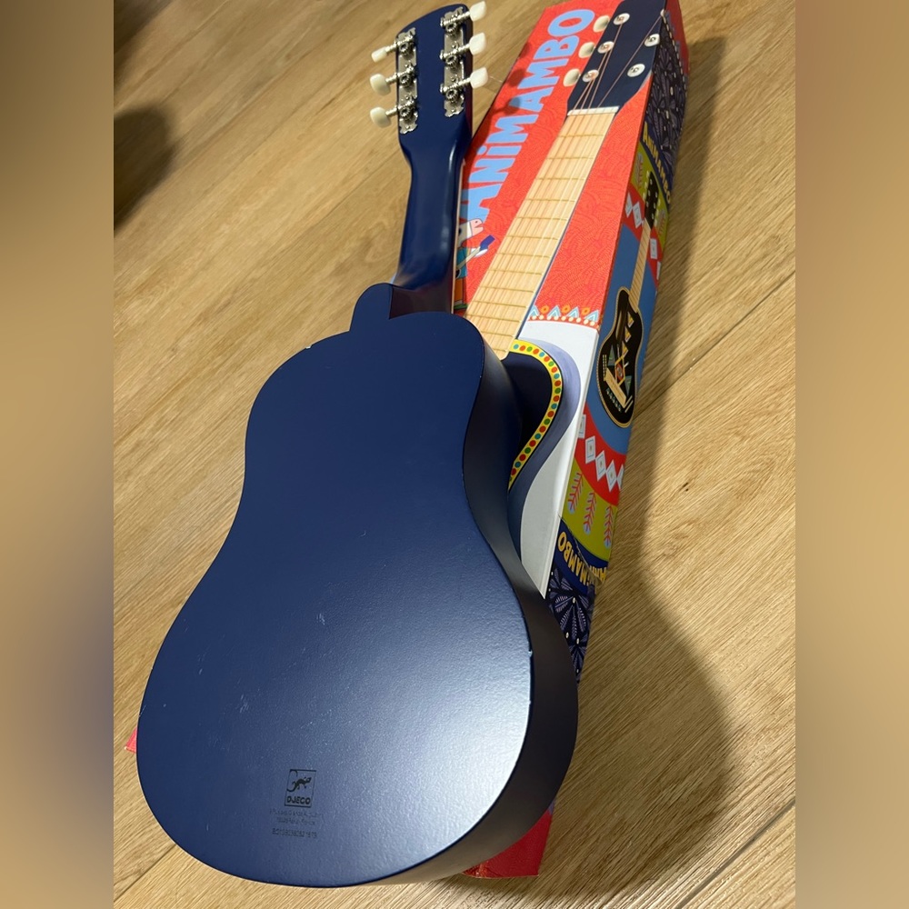 Animambo Guitar - Picture 3 of 5